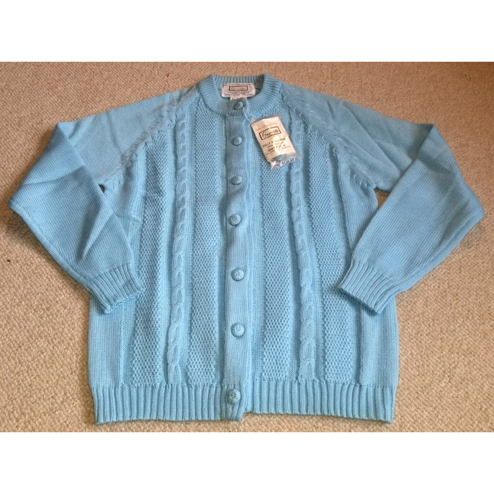 VINTAGE NWT Womens Sweater-GRANTS-blue 'Hand Loomed' cableknit cardigan-38